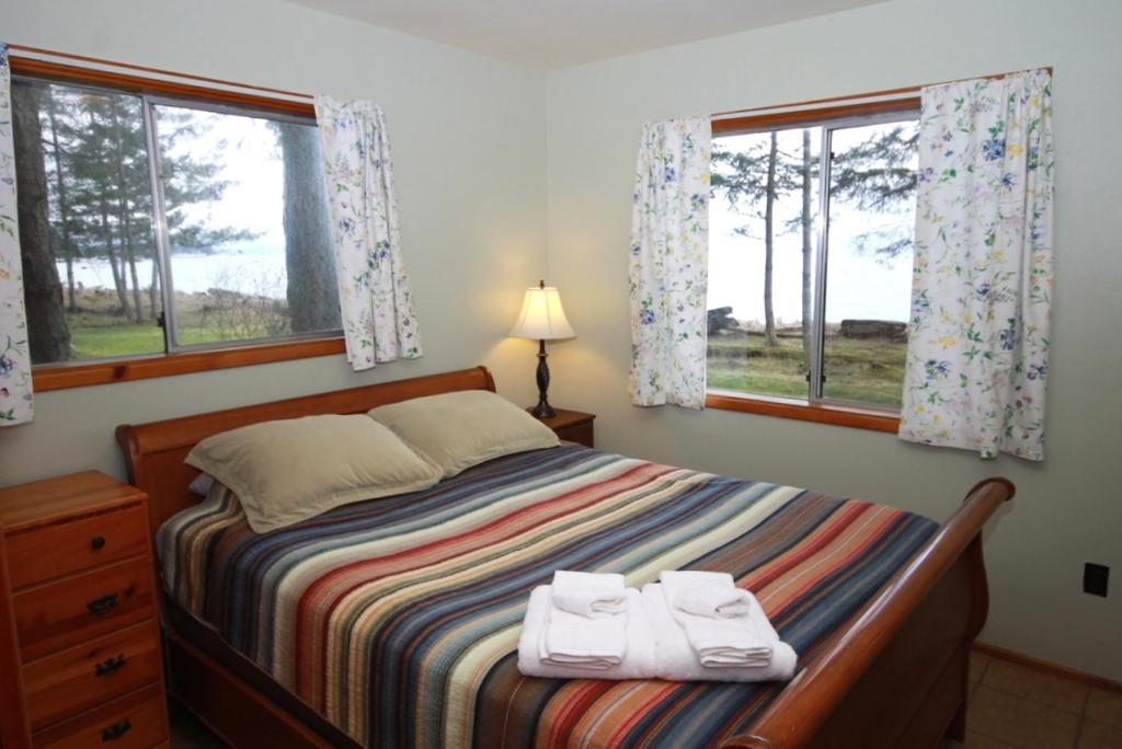 North Beach Inn Eastsound Стая снимка